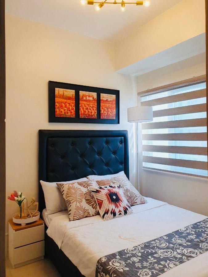 2 Bedroom Condo Vine Residences Quezon City With Pool Wifi Karaoke Board Games Netflix Kültér fotó
